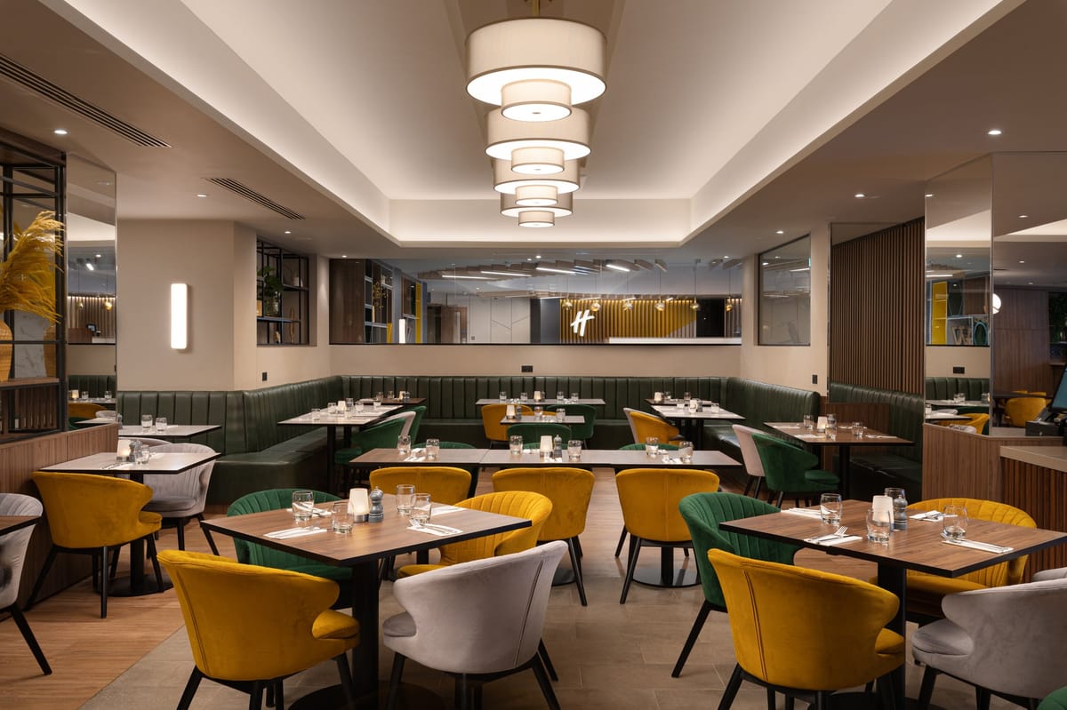 Holiday Inn London Gatwick - Worth by IHG — 4