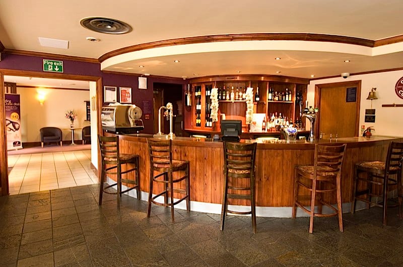 Premier Inn London Gatwick Airport East (Balcombe Road) hotel — 1