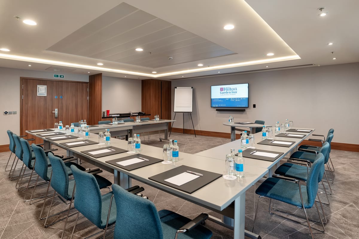 Hilton Garden Inn London Heathrow Terminals 2 and 3 — 5