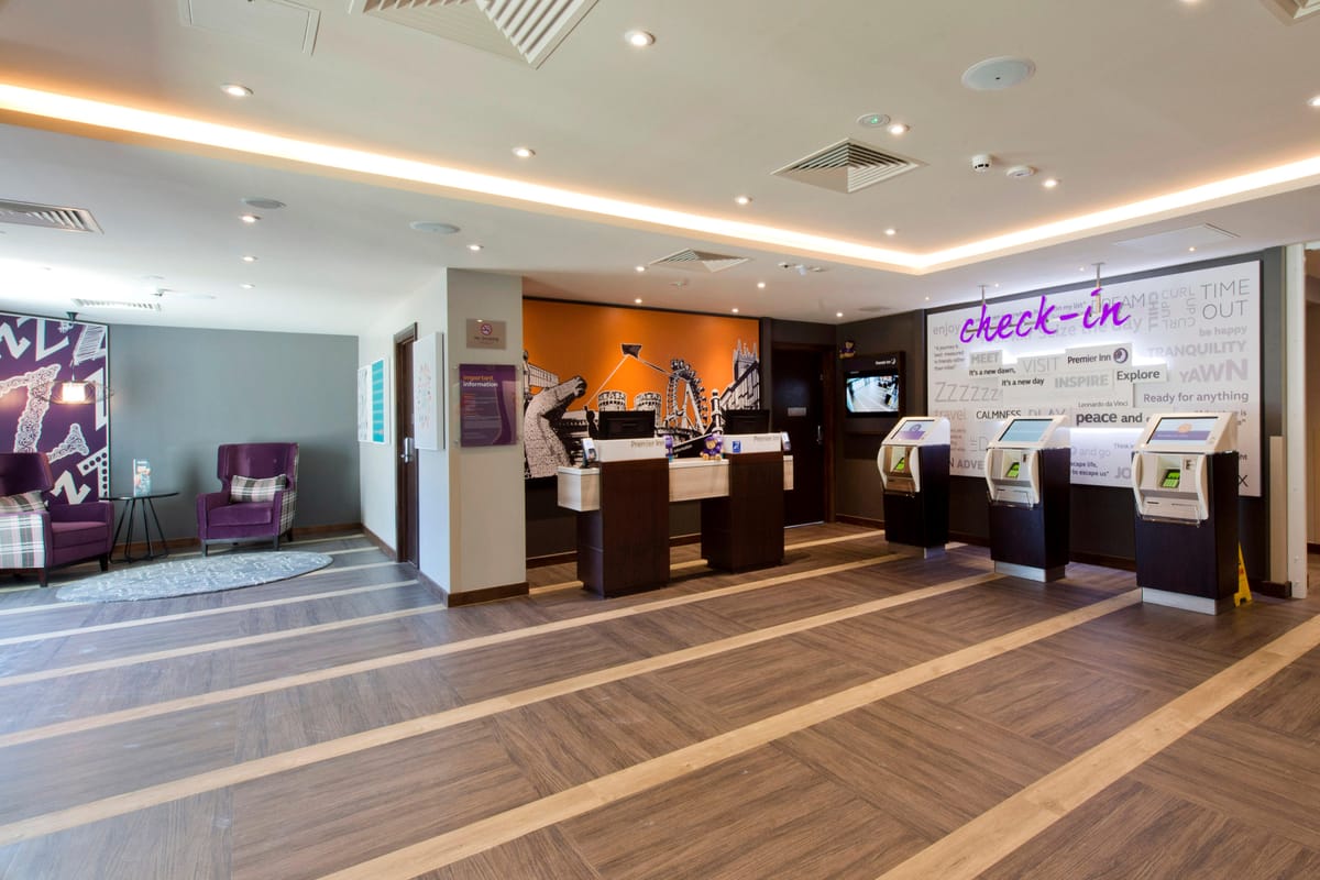 Premier Inn London Hayes, Heathrow (Hyde Park) hotel — 2