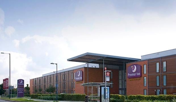 Premier Inn London Heathrow Airport T2 & T3 (Bath Road) hotel — 2