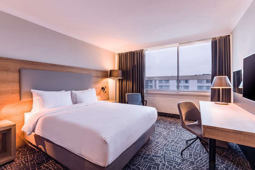 Radisson Hotel & Conference Centre London Heathrow — 3