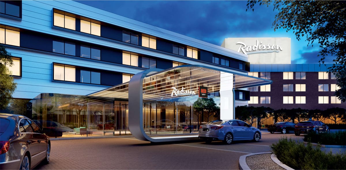 Radisson RED Hotel London Heathrow — 1