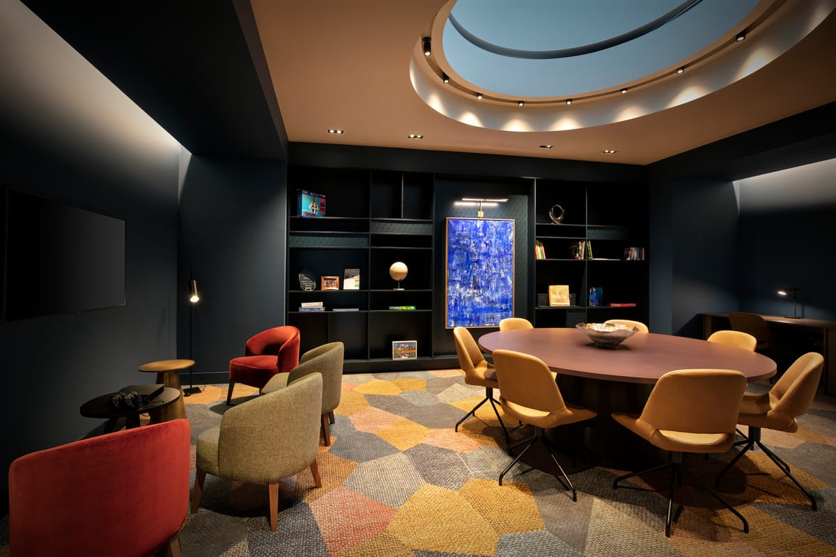 Staybridge Suites London - Heathrow Bath Road by IHG — 5