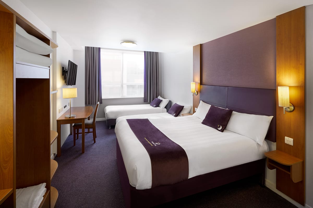 Premier Inn Luton (Airport) hotel — 3