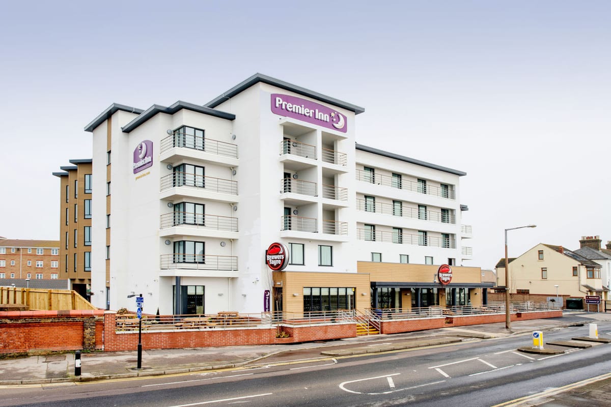 Premier Inn Southend On Sea (Eastern Esplanade) hotel — 1