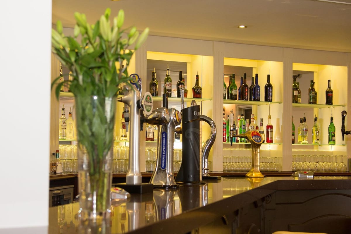 The Oysterfleet Hotel, Restaurant & Bar — 3