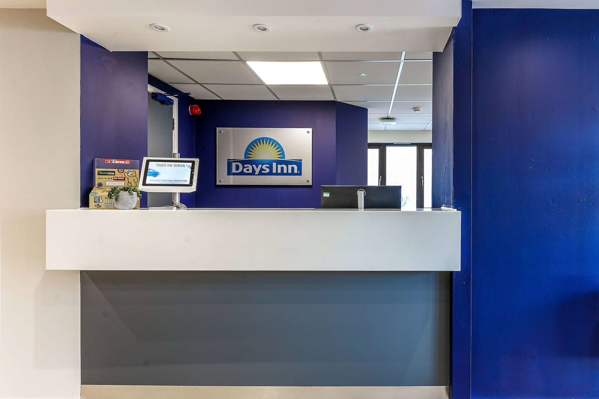 Days Inn London Stansted M11 — 1