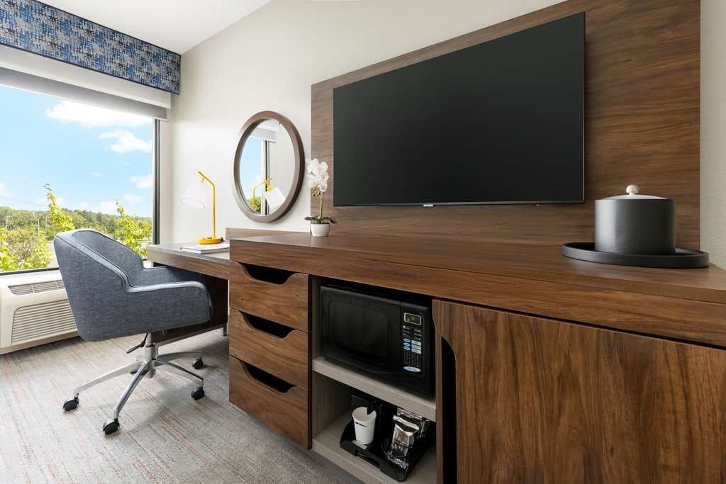 Hampton Inn Long Island/Islandia — 4