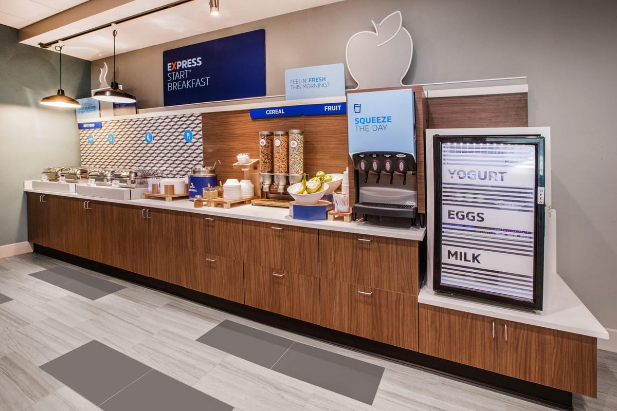 Holiday Inn Express Stony Brook-Long Island by IHG — 2