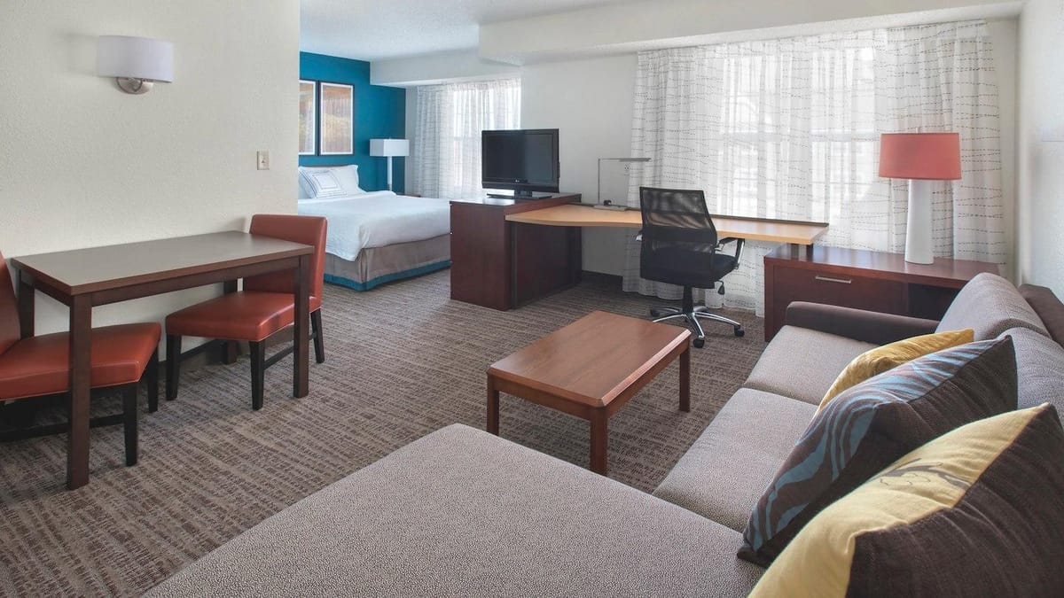 Residence Inn by Marriott Long Island Hauppauge/Islandia — 3