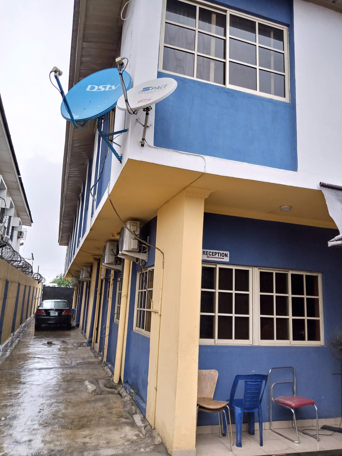 D'Godfather Lounge & Suites Ltd — 2