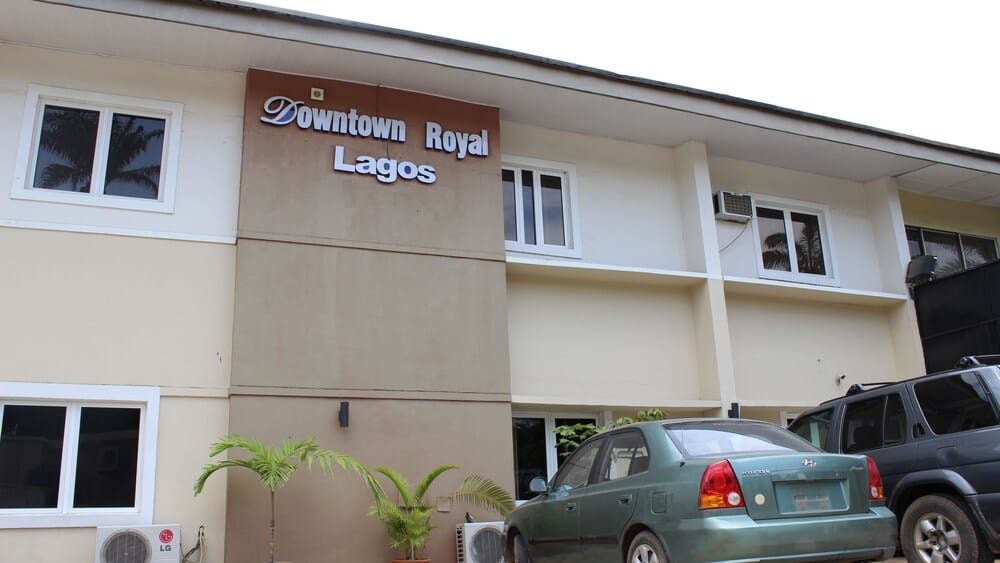 DownTown Royal Hotel GRA Ikeja — 1