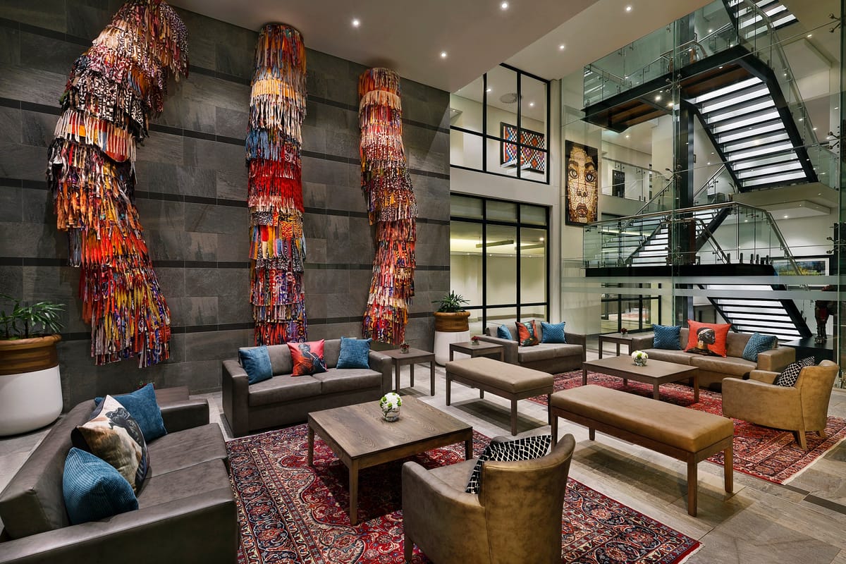 Legend Hotel Lagos Airport, Curio Collection by Hilton — 5