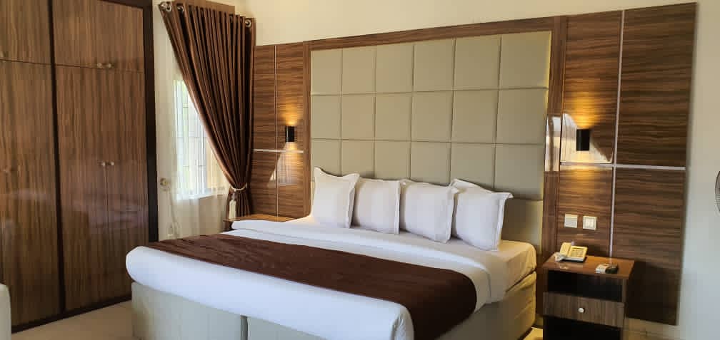 Max Royal Hotel — 1