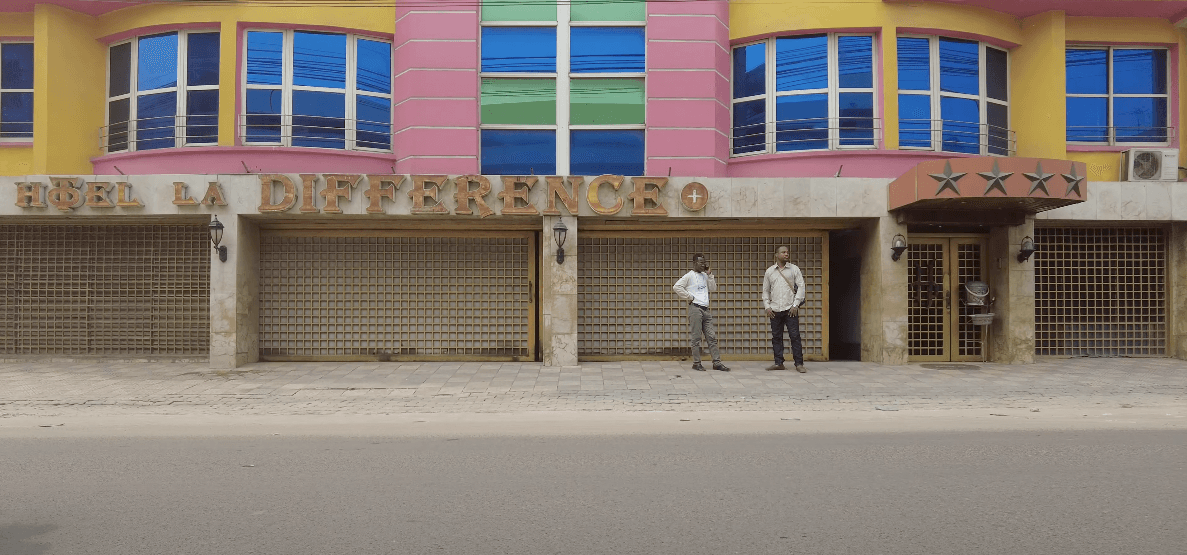 Hôtel La Différence Plus — 3