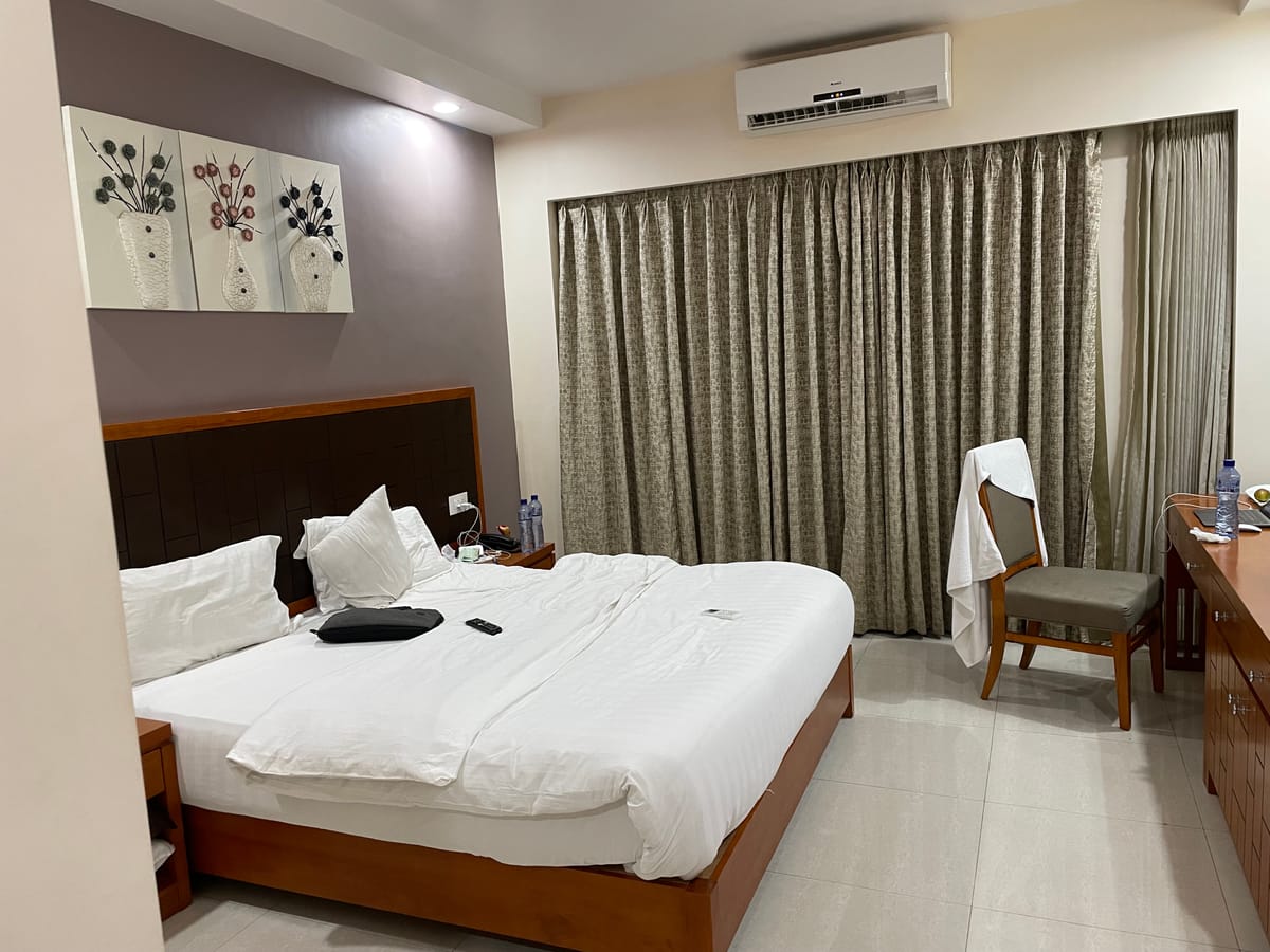 Hotel Platinum — 2