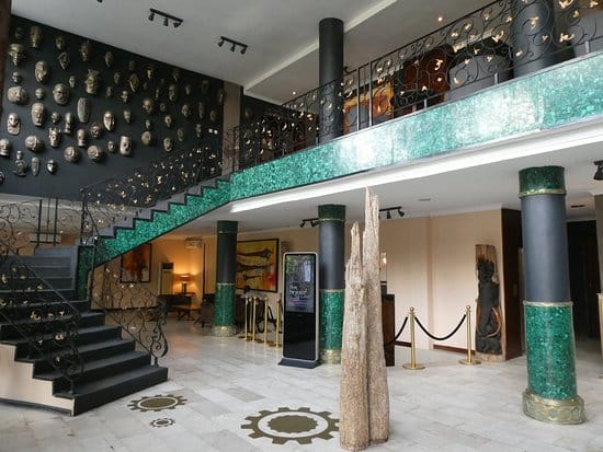 Sultani Hotel — 1