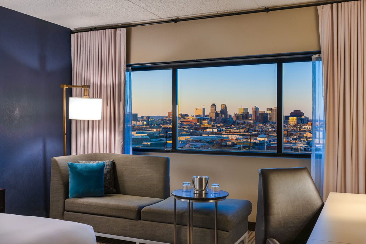 DoubleTree by Hilton Hotel Newark Airport — 1