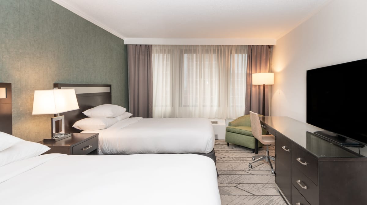 DoubleTree by Hilton Newark Penn Station — 5
