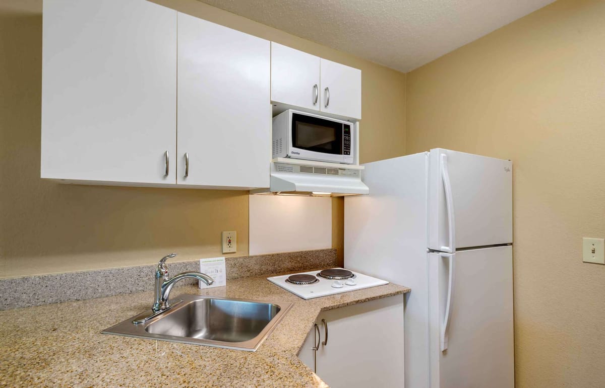 Extended Stay America Suites- Elizabeth - Newark Airport — 5