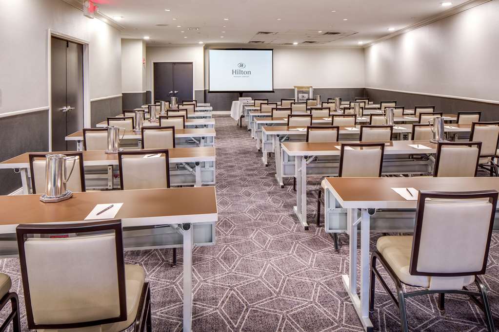 Hilton Newark Airport — 4