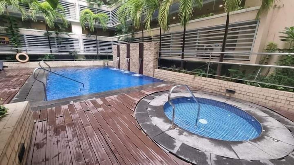 Cecillian Place Condotel — 1