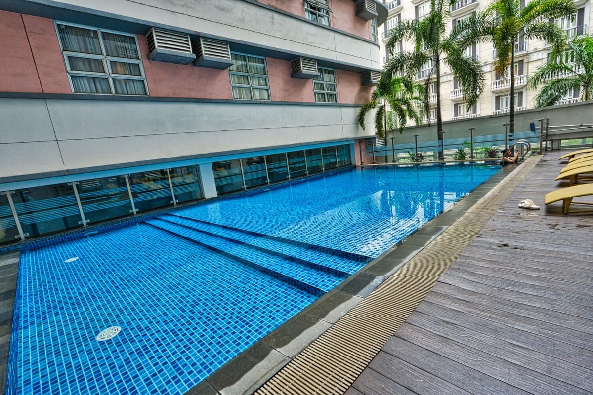 Evergreen Hotel — 1
