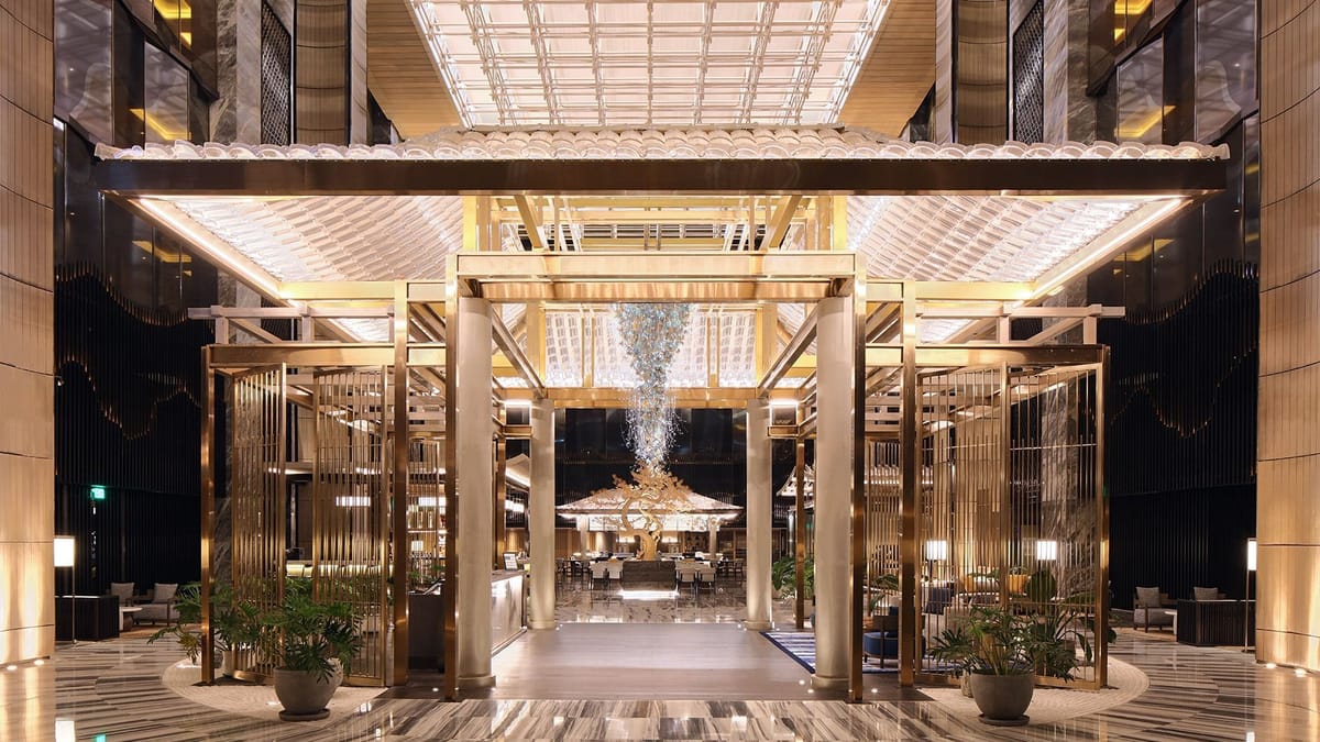 Hotel Okura Manila — 1