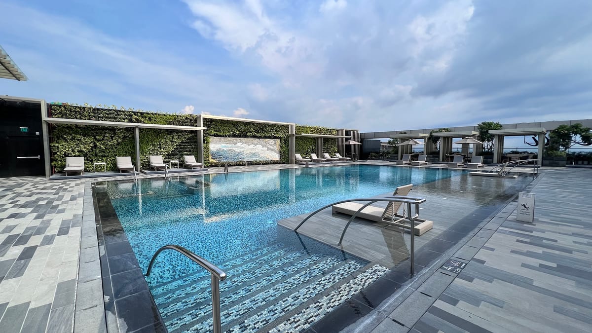 Hotel Okura Manila — 4