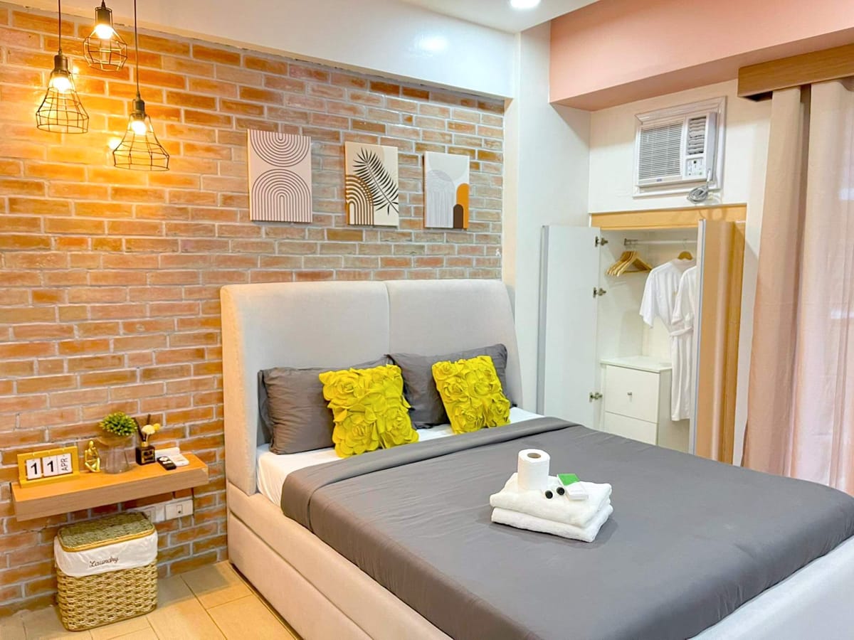 Lovely Apartment Unit w/free wifi & netflix across Naia T3 airport — 4