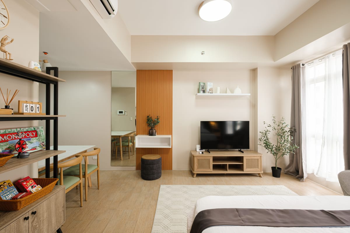 Ocuna Suite Staycation near NAIA Airport — 1