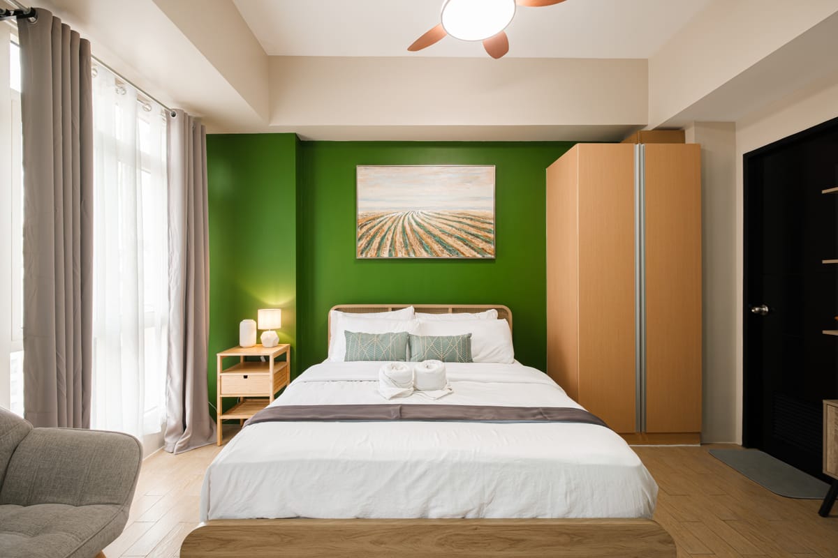 Ocuna Suite Staycation near NAIA Airport — 4