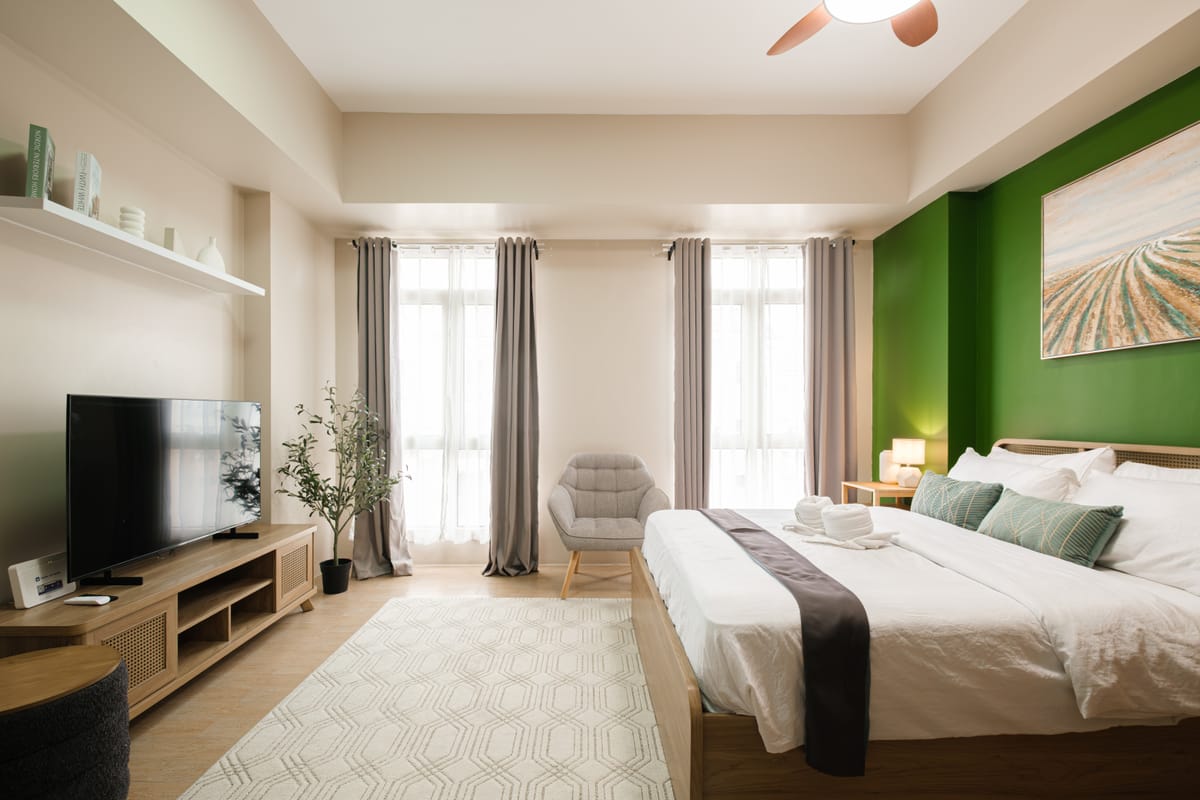 Ocuna Suite Staycation near NAIA Airport — 5