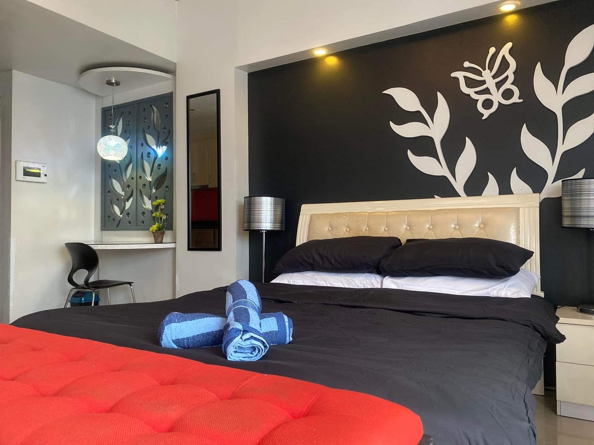 PS LUXURY CONDOTEL — 2