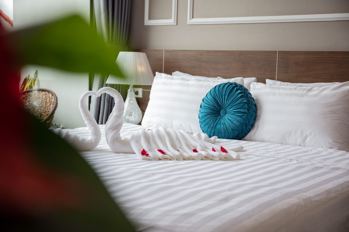 Airport Classic Hotel & Travel — 3