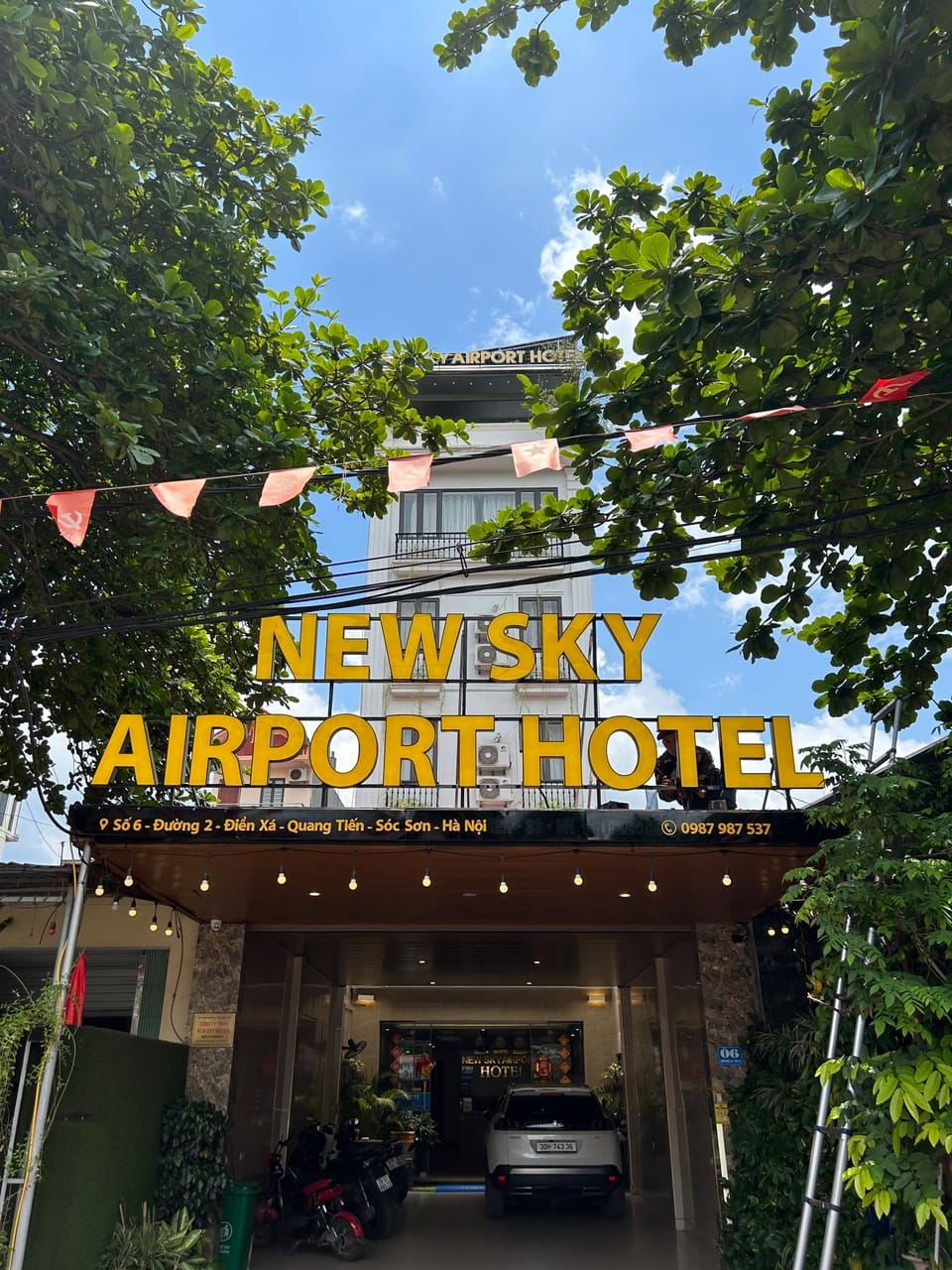 New Sky Airport Hotel