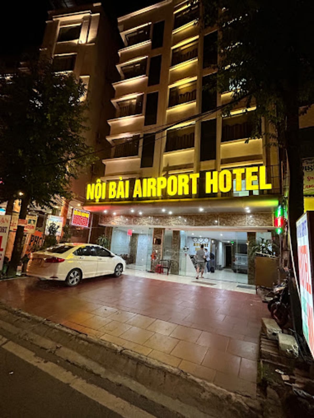 Noi Bai Airport Hotel — 2