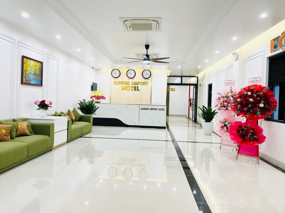 SUNRISE AIRPORT HOTEL — 3