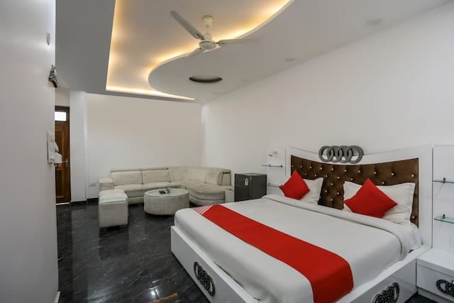 Aarush Hotels — 1