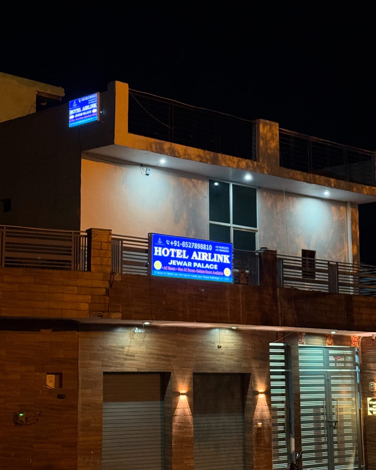 Hotel Airlink Jewar Palace — 3