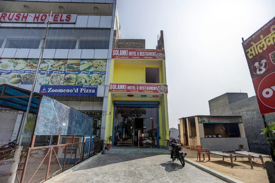OYO Flagship Solanki Hotel And Restaurant — 3