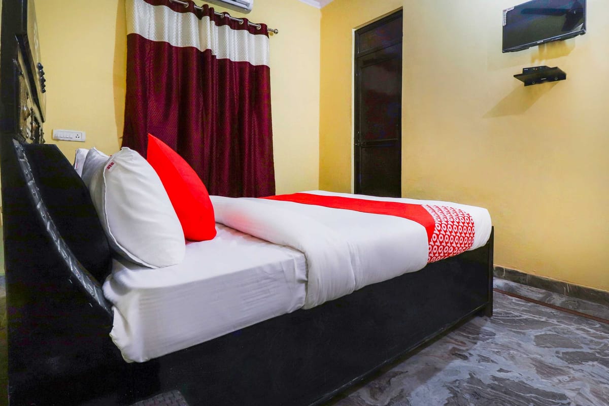 OYO HOTEL SWEET DREAM — 2