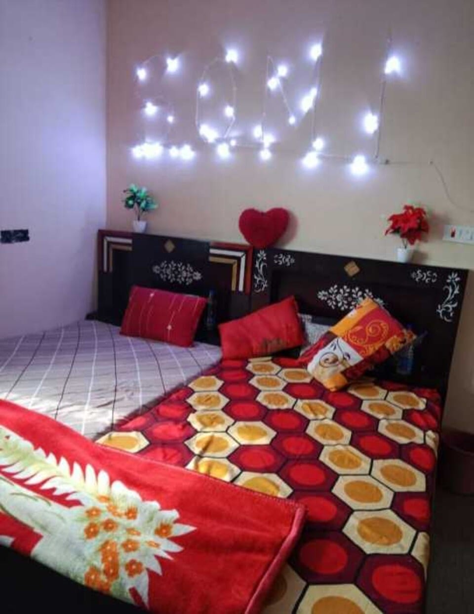 OYO Shiv Hotel 2 — 4