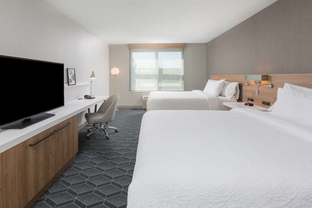 Hilton Garden Inn Oakland/San Leandro — 2