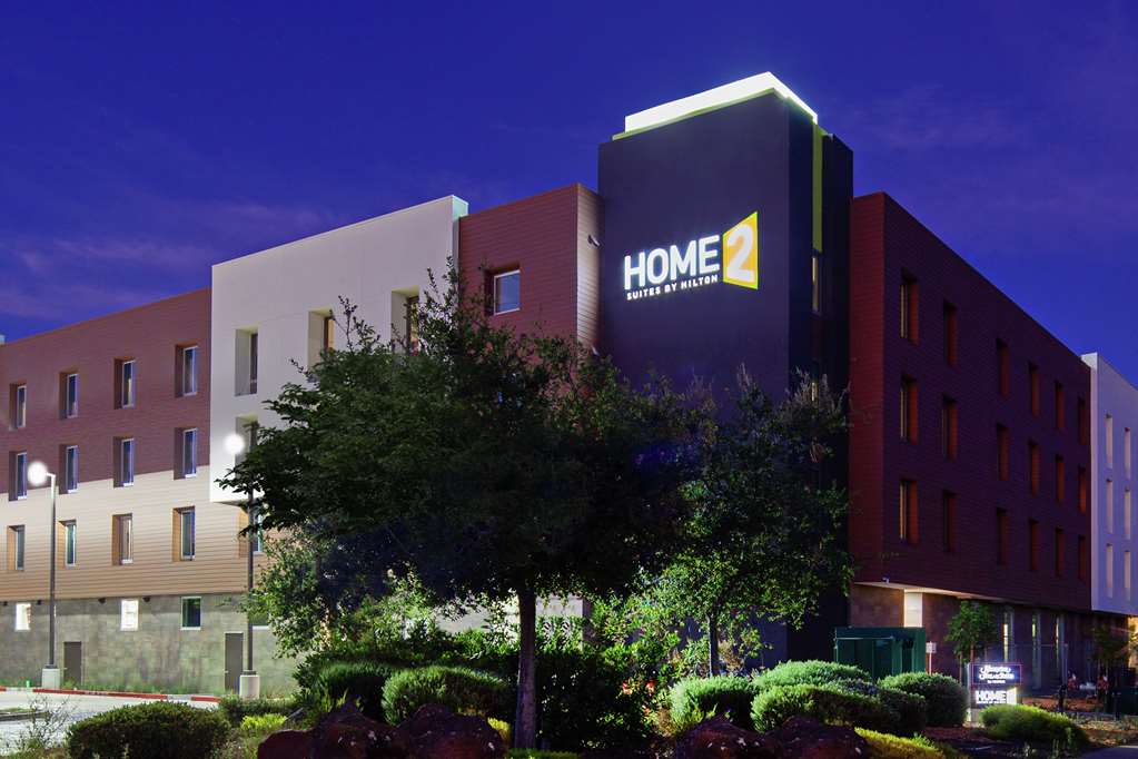 Home2 Suites by Hilton Alameda Oakland Airport — 2
