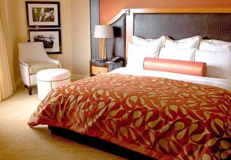 Oakland Marriott City Center — 4