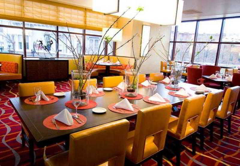 Oakland Marriott City Center — 5