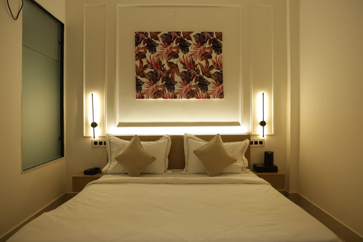 Hotel Amber Inn, Prayagraj — 1