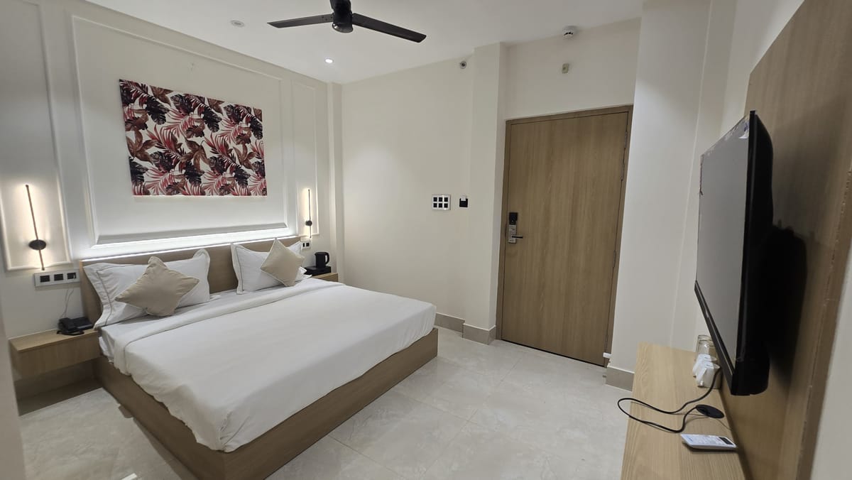 Hotel Amber Inn, Prayagraj — 3